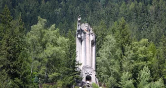 Statue du Christ-Roi