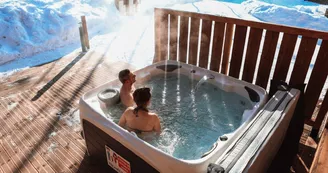 Chalet 888 Jacuzzi & Sauna