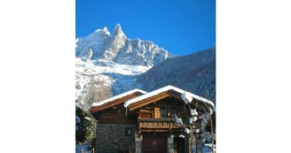 Chalet des Alpes Extérieure Hiver